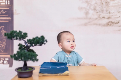 郓城宝宝拉屎就哭